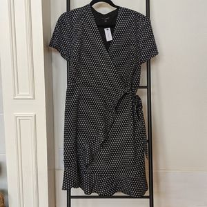 NWT Banana Republic Factory Ruffle Hem Print Wrap Dress